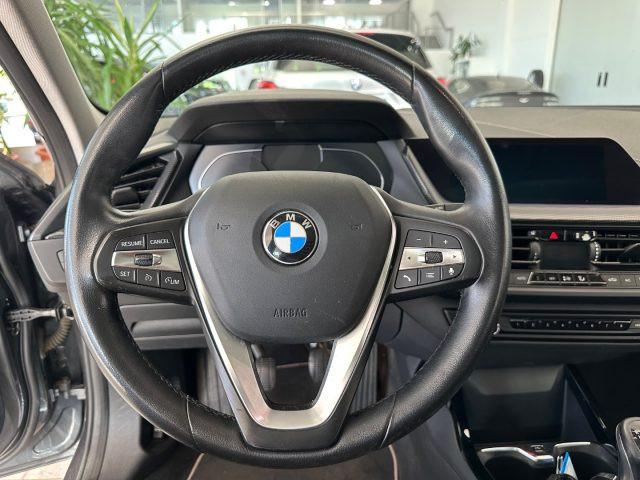 BMW 118 d 5p. Luxury