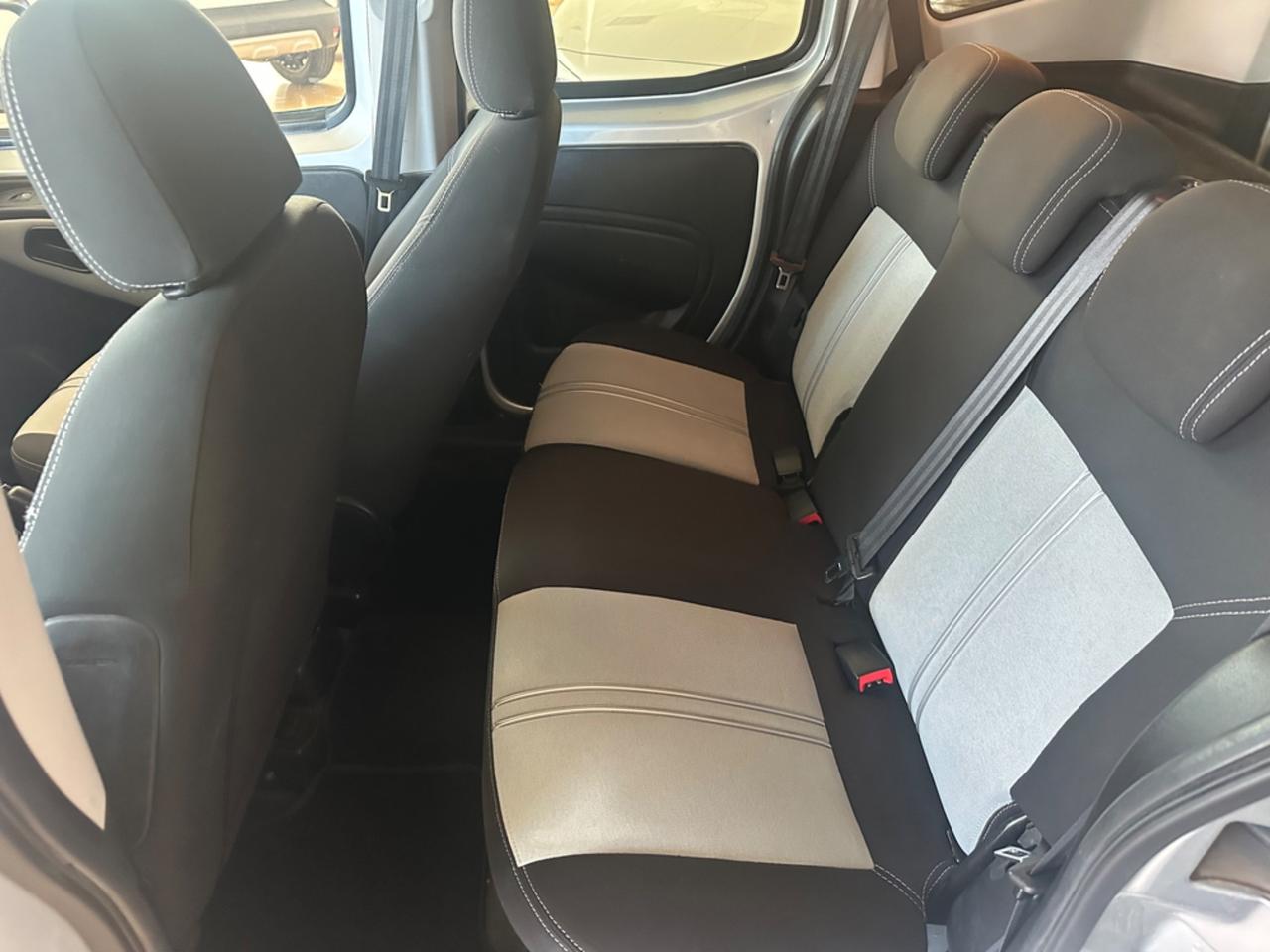 Fiat Qubo 1.4 8V 77 CV Dynamic Natural Power