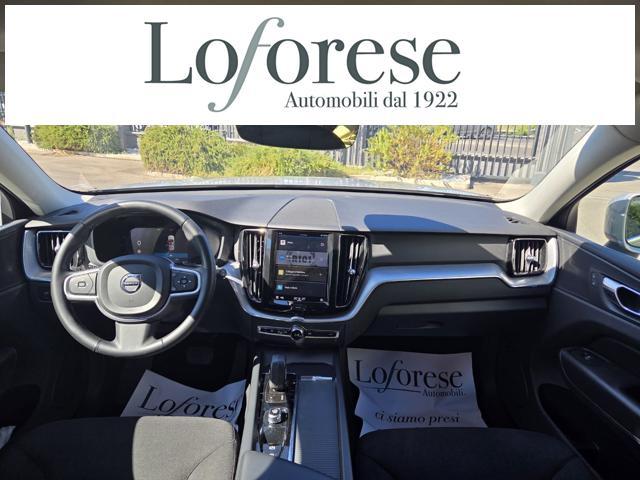VOLVO XC60 B5 (d) AWD automatico Core