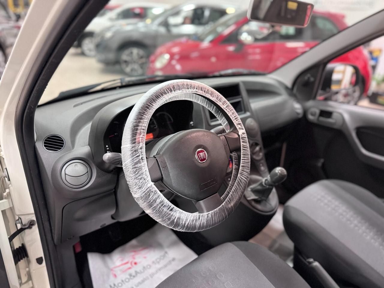 Fiat Panda 1.2 Emotion