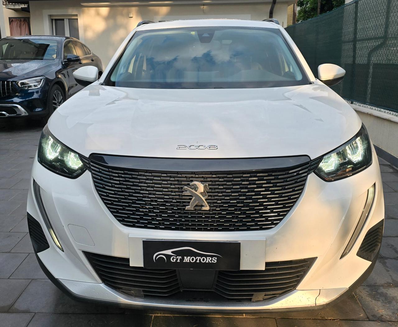 Peugeot 2008 BlueHDi 130 S&S EAT8 Allure Pack