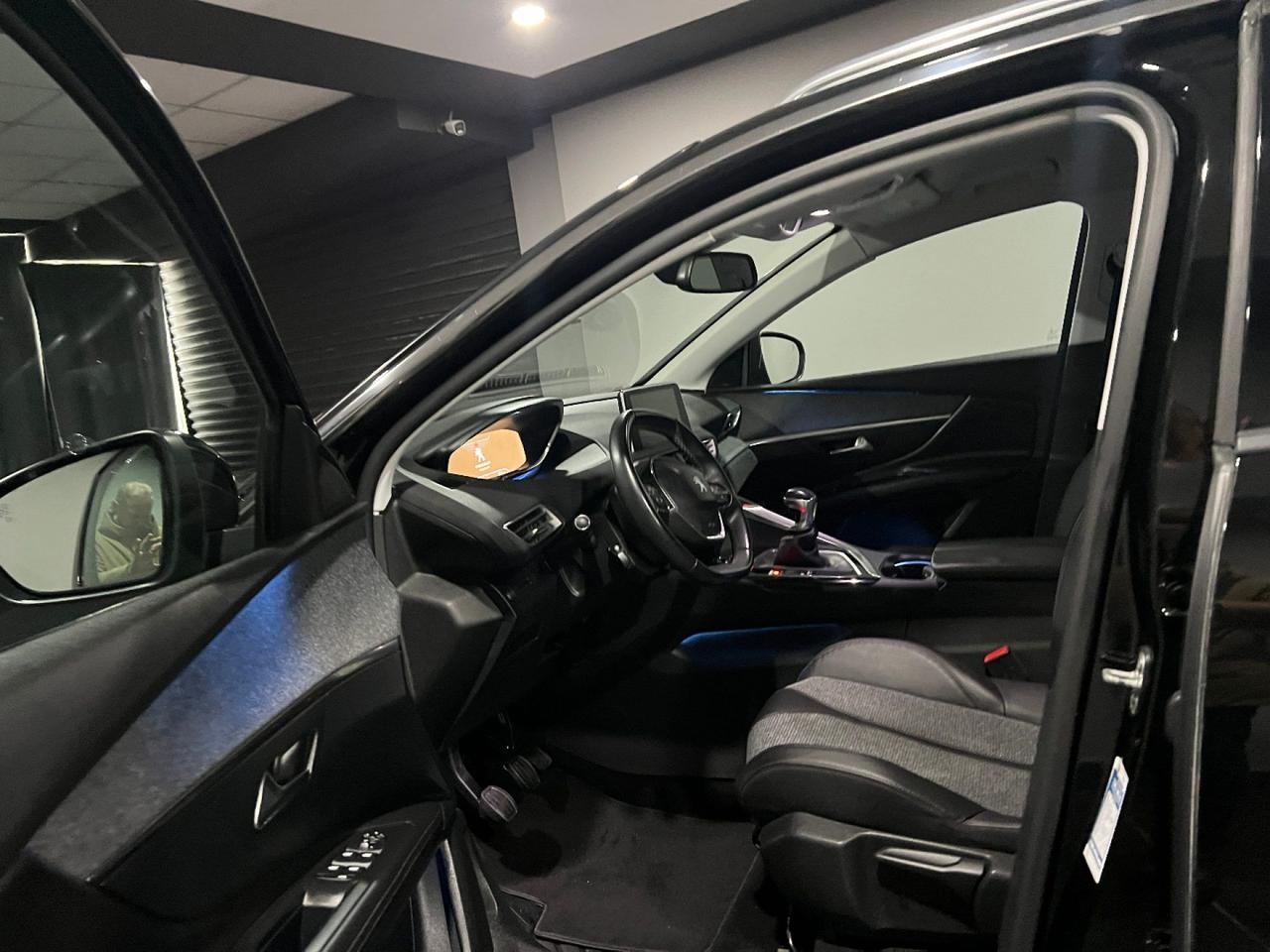 Peugeot 3008 BlueHDi 130 S&S Allure