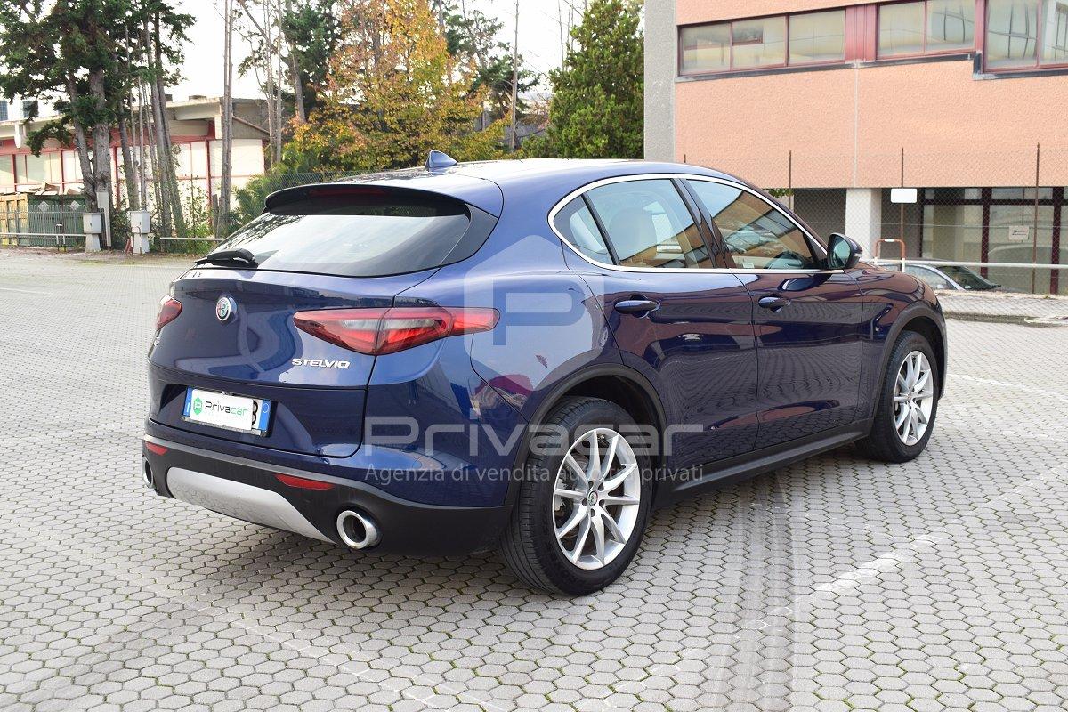 ALFA ROMEO Stelvio 2.2 Turbodiesel 210 CV AT8 Q4 Executive