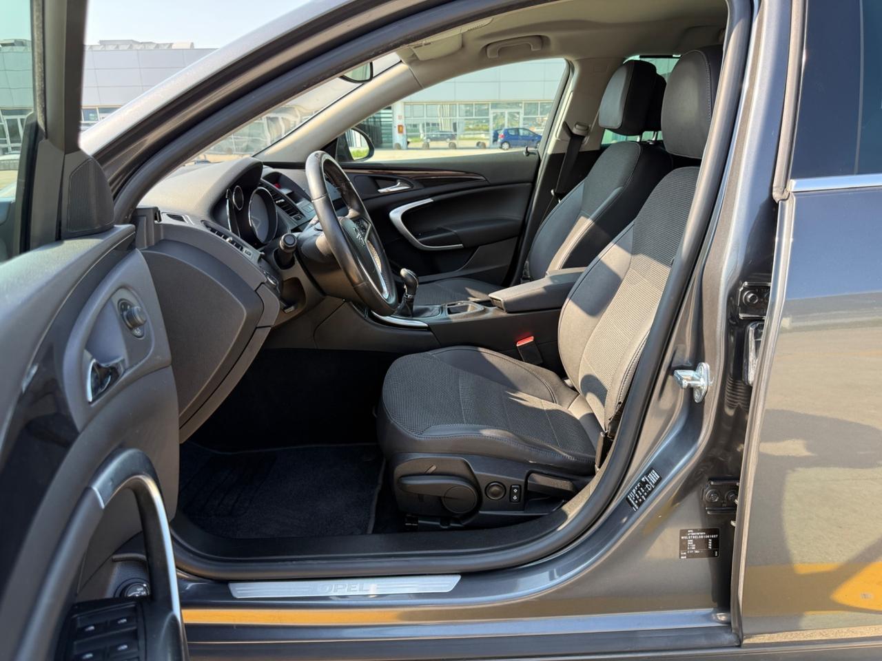 Opel Insignia 2.0 CDTI Sports Tourer Cosmo OK NEOPATENTATI