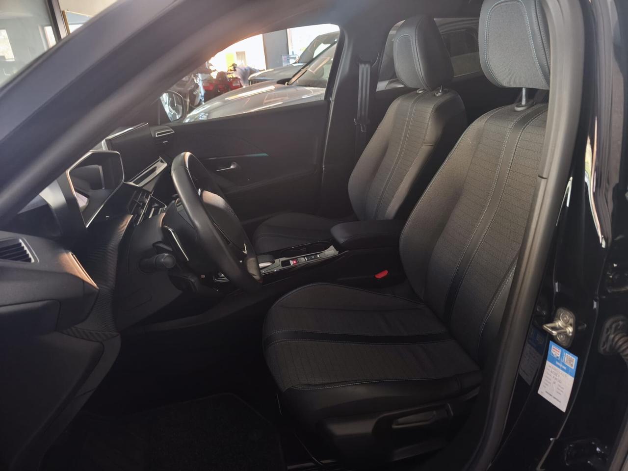 Peugeot 2008 BlueHDi 130 S&S EAT8 Allure pack