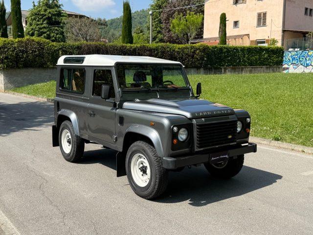 LAND ROVER Defender 90 2.4 S TD4 Station Wagon
