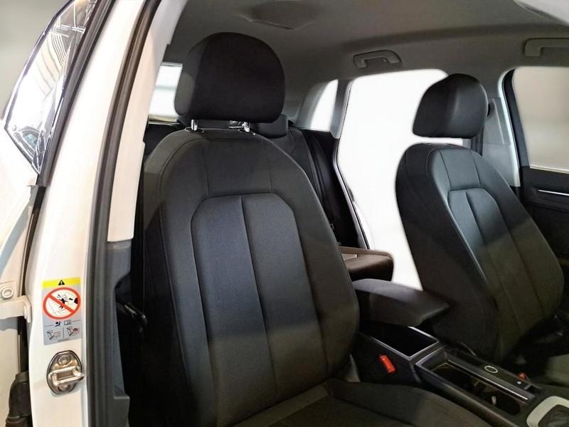 AUDI Q3 35 TDI S TRONIC BUSINESS ADVANCED SUV