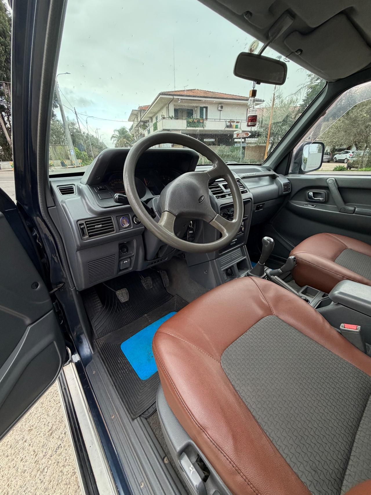 Mitsubishi Pajero 2.5 TDI Metal-top S. Select GLX