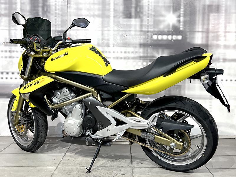 Kawasaki ER-6n