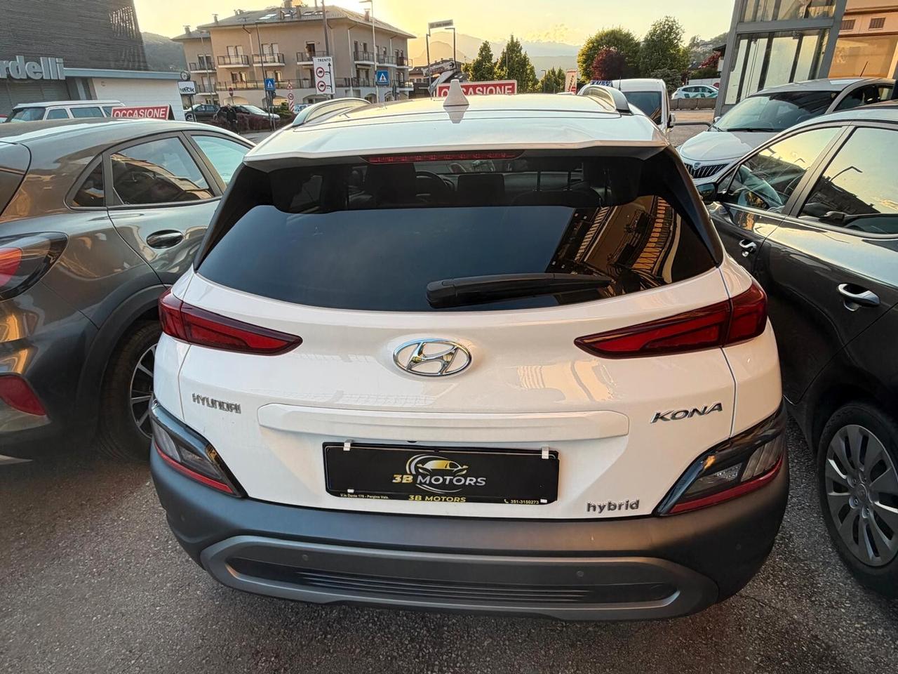 Hyundai Kona HEV 1.6 DCT full hybrid 142 cv
