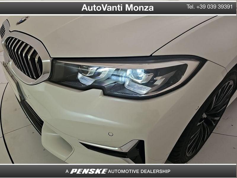 BMW Serie 3 320d Touring mhev 48V xdrive Luxury auto