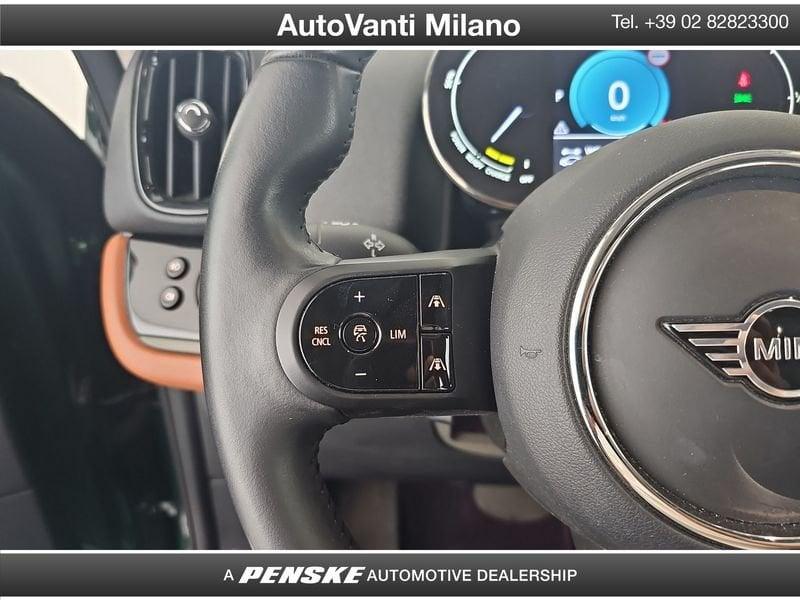 MINI Countryman Plug-In Hybrid Cooper S E Classic 4WD automatica