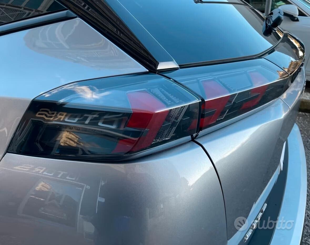 Peugeot 2008 BlueHDi 130 S&S EAT8 Allure
