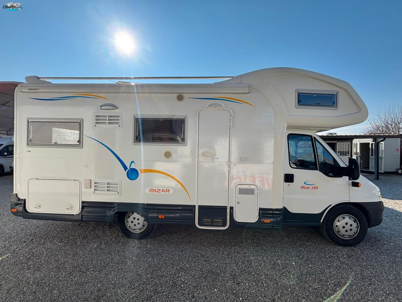 CI MIZAR 280 - MANSARDATO CON DINETTE FERRO DI CAVALLO IN CODA