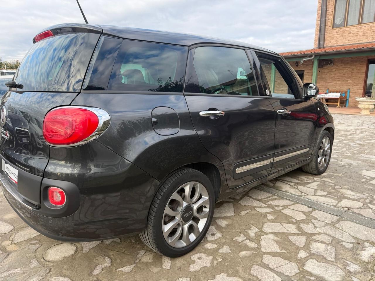 Fiat 500L 1.6 Multijet 120 CV Lounge neopatentati