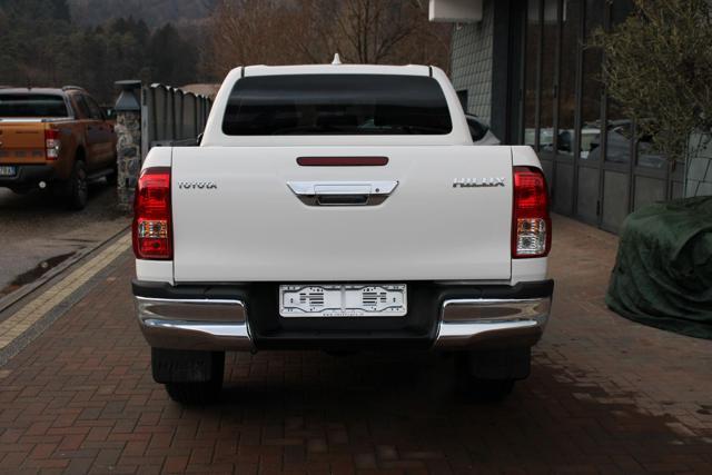 TOYOTA Hilux 2.4D-4D A/T 4WD Comfort "PRONTA CONSEGNA"