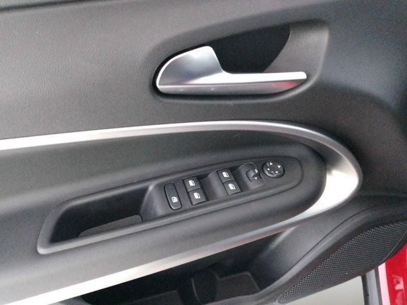 Jeep Avenger 1.2 turbo e-hybrid mhev Upland 4xe 145cv edct6