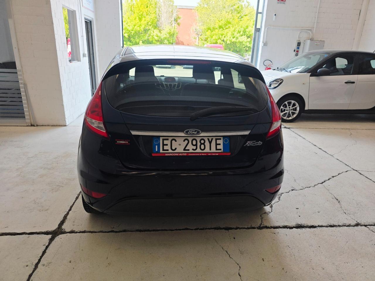 Ford Fiesta 1.4 5 porte Bz.- GPL Titanium