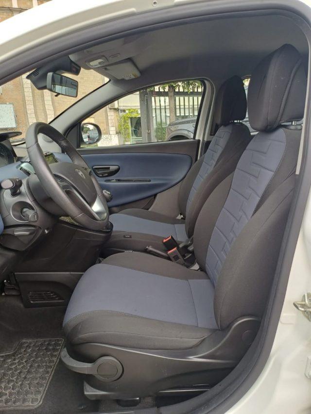 LANCIA Ypsilon 1000 HYBRID PLATINO 70CV CAM CARPLAY CERCHI ITALIA
