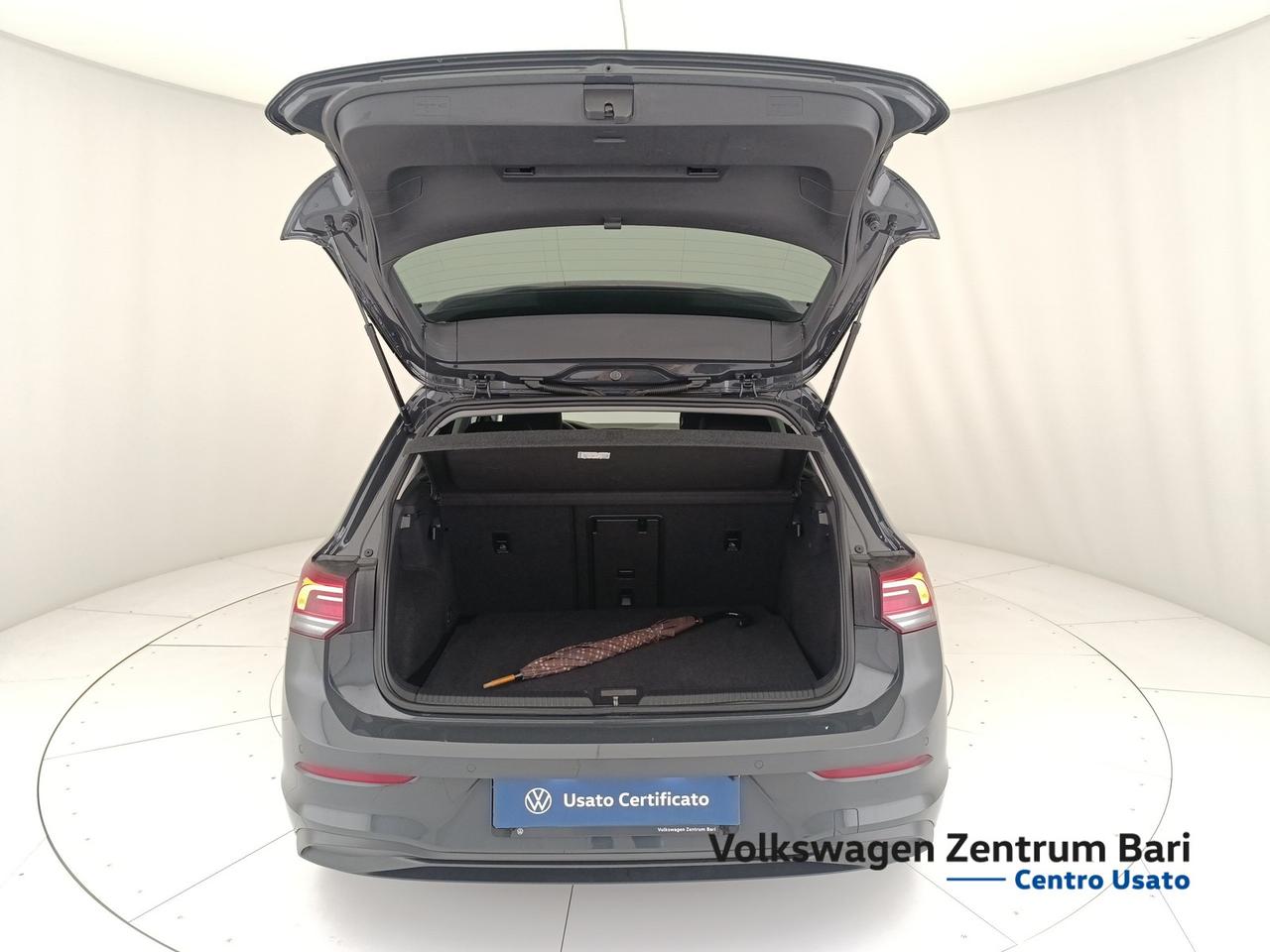 Volkswagen Golf 2.0 tdi life 115cv dsg