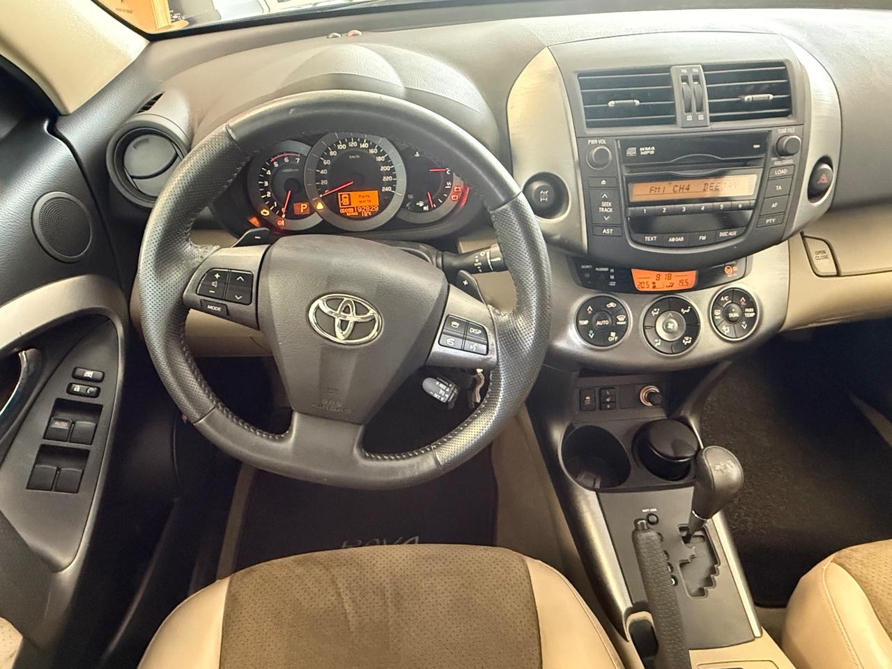 Toyota RAV 4 RAV4 Crossover 2.2 D-4D 150 CV DPF Exclusive