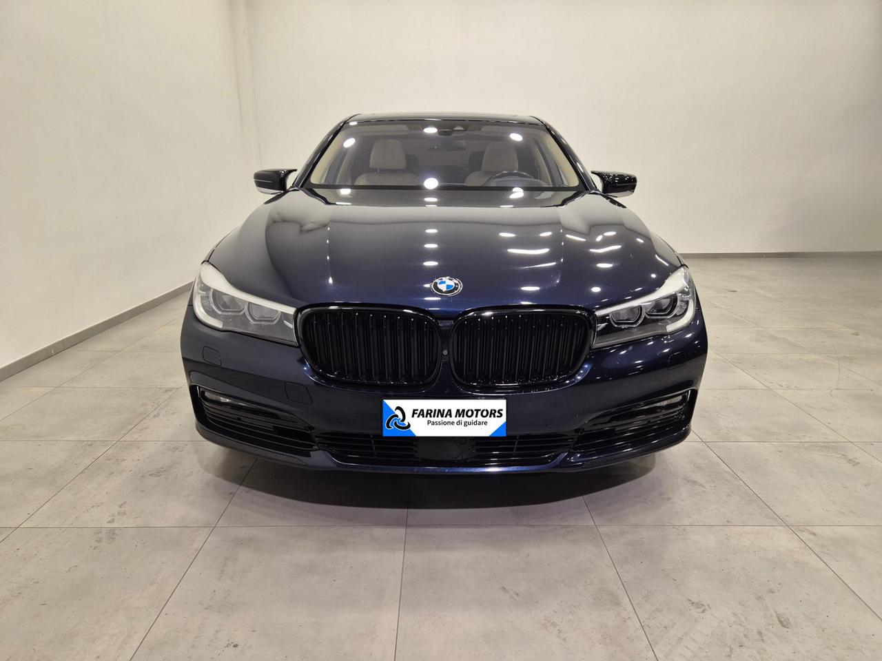 BMW 730 d Luxury auto - ACC/Lim - Cam 360 - Tetto - 4 RUOTE STERZANTI