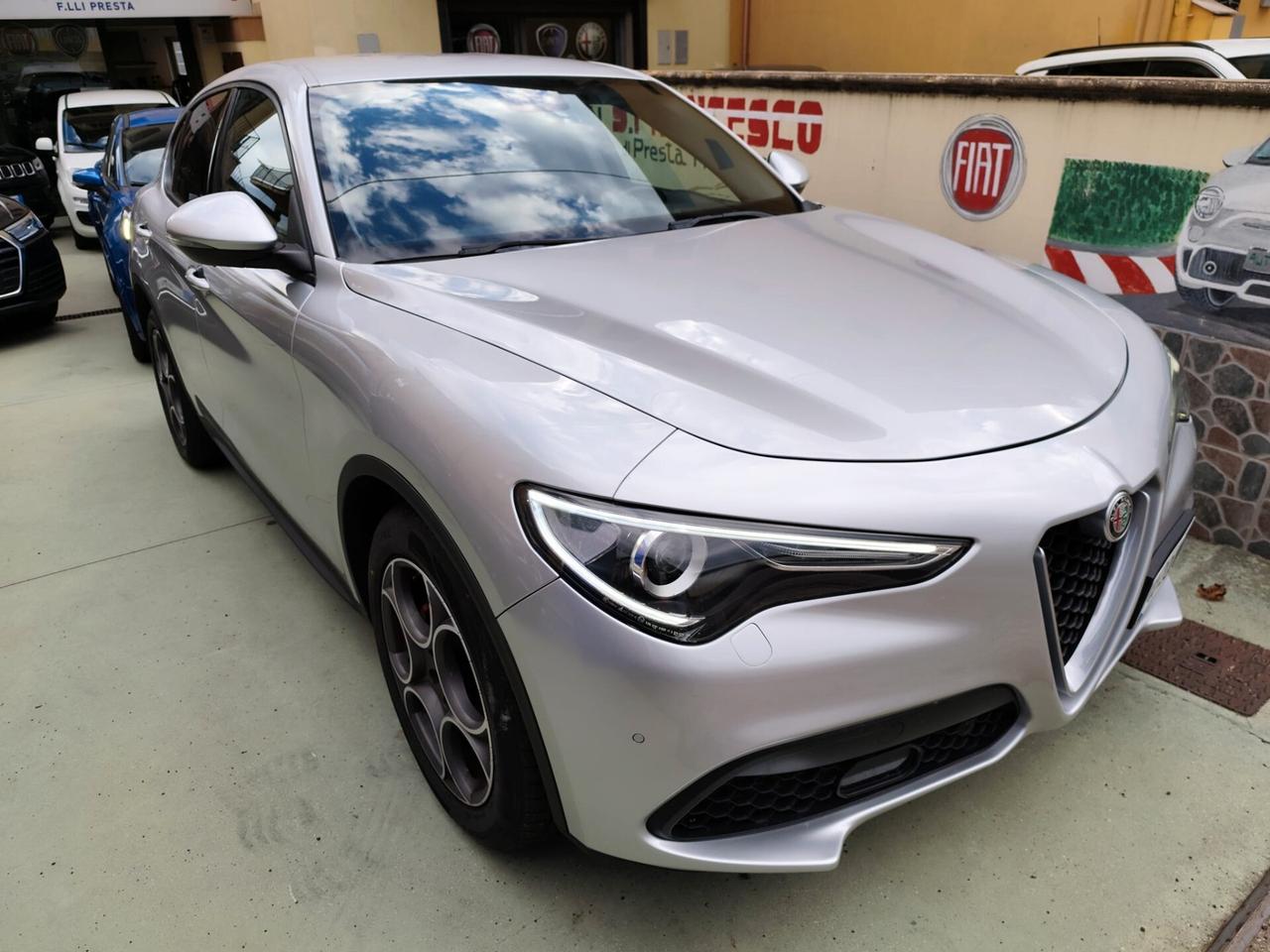 Alfa Romeo Stelvio 2.2 Super Red Edition 160cv - 2021