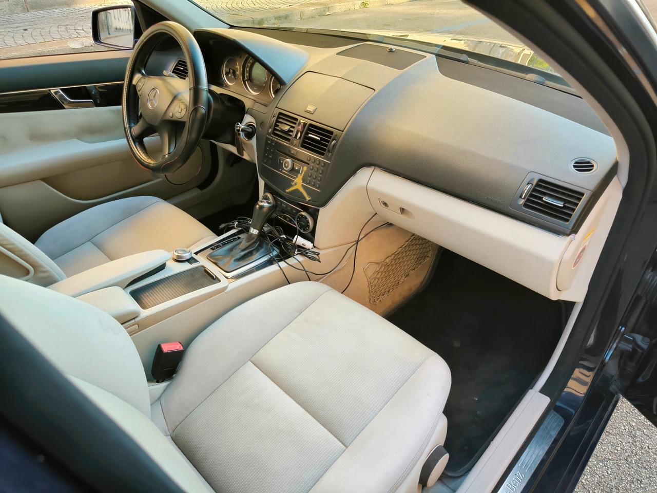 Mercedes-benz C 220 CDI Avantgarde AMG CAMBIO AUTOMATICO