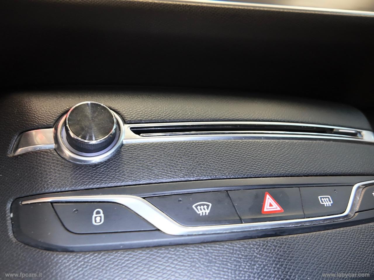 PEUGEOT 308 BlueHDi 120 S&S Allure