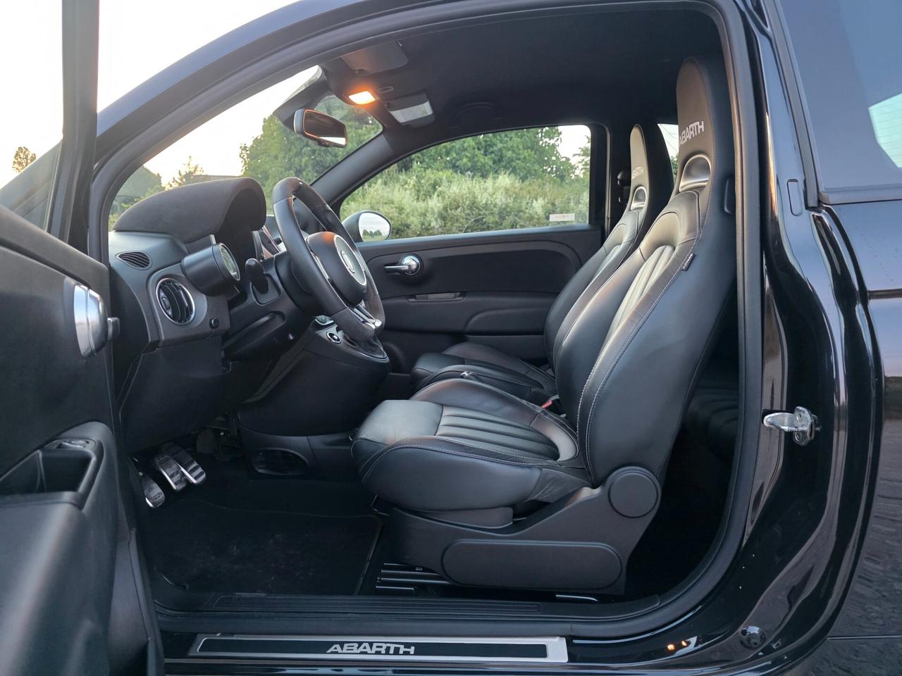 Abarth 595 1.4 Turbo T-Jet 180 CV Competizione