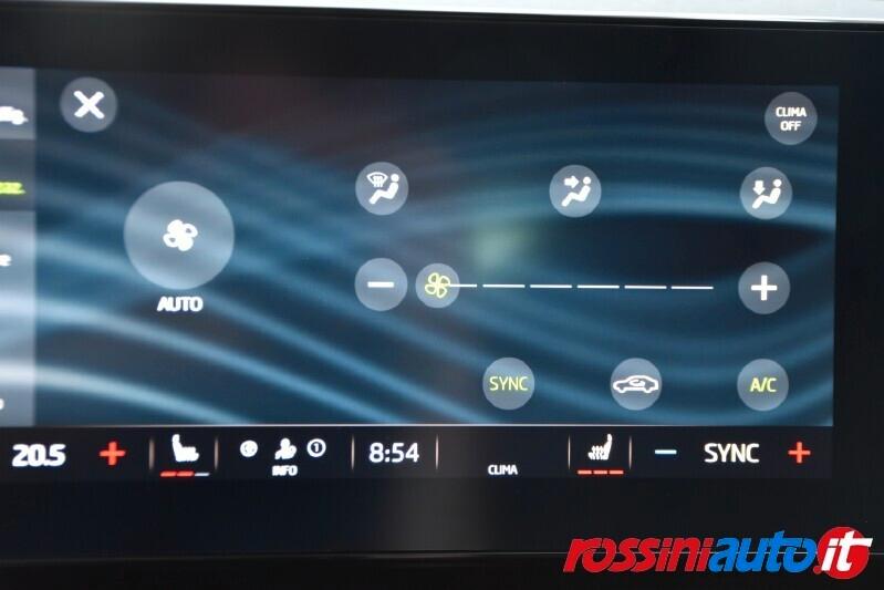 SKODA OCTAVIA WAGON 2.0 TDI 150 CV DSG 4X4 SCOUT - MATRIX PDC