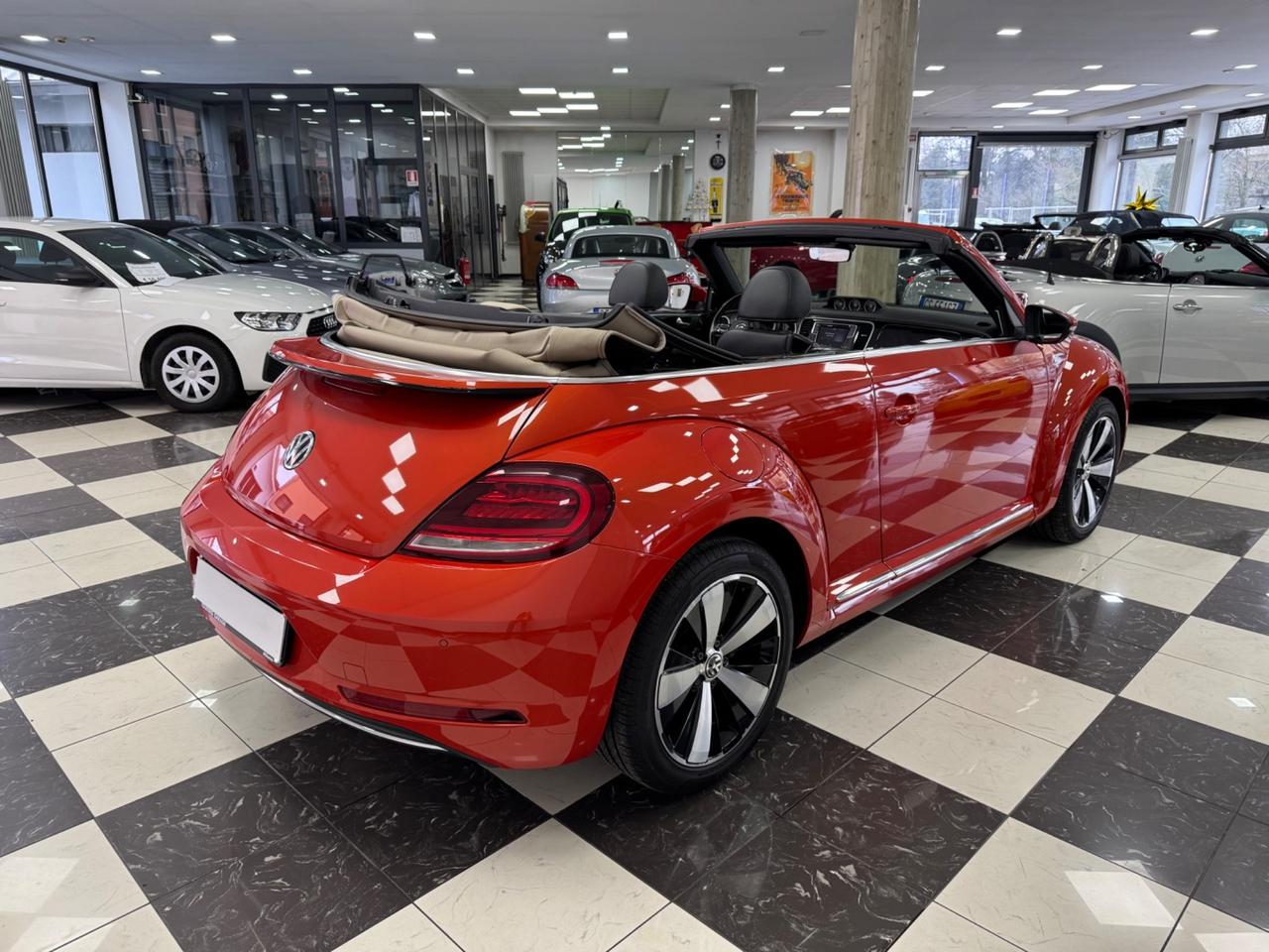 Volkswagen Maggiolino Cabrio 1.4 TSI Sport BlueMotion Technology Exclusive