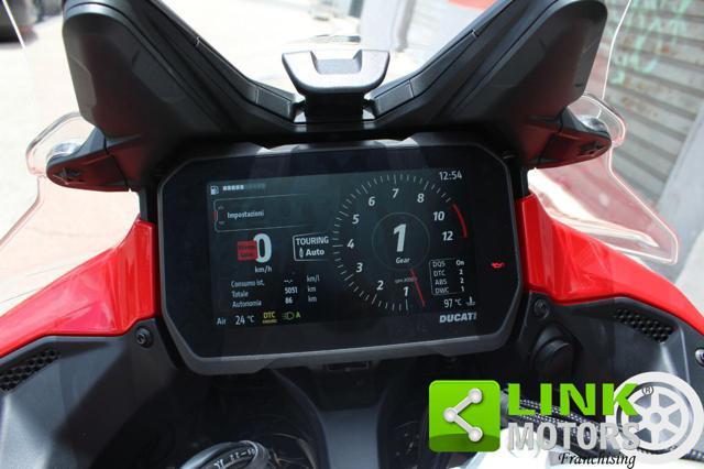 DUCATI Multistrada V4 S .