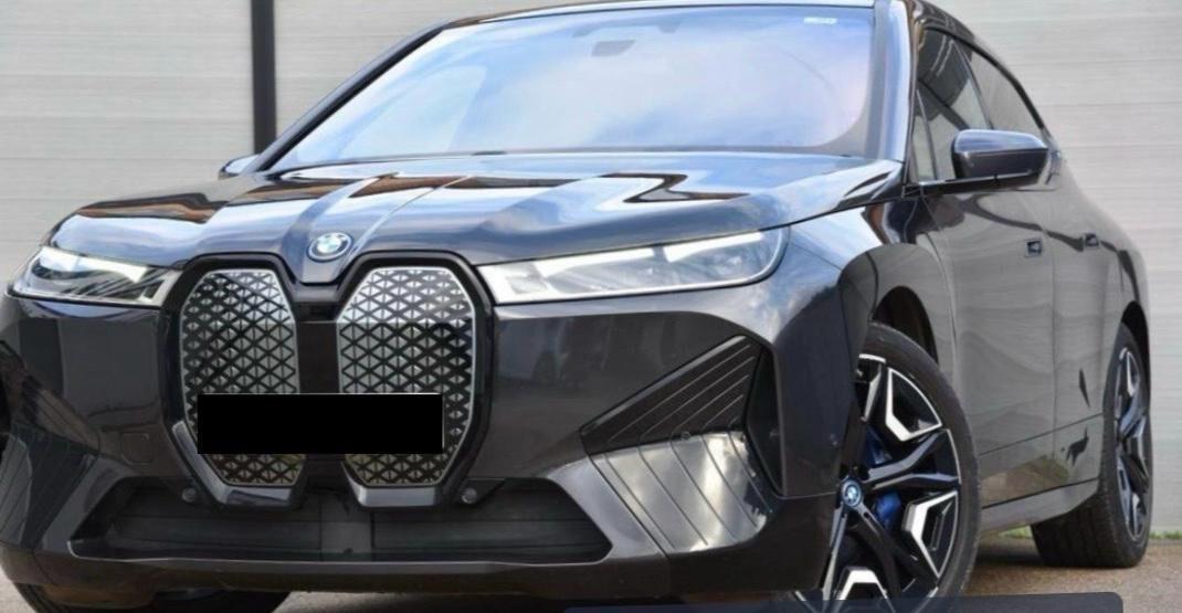 Bmw IX - 340 CV