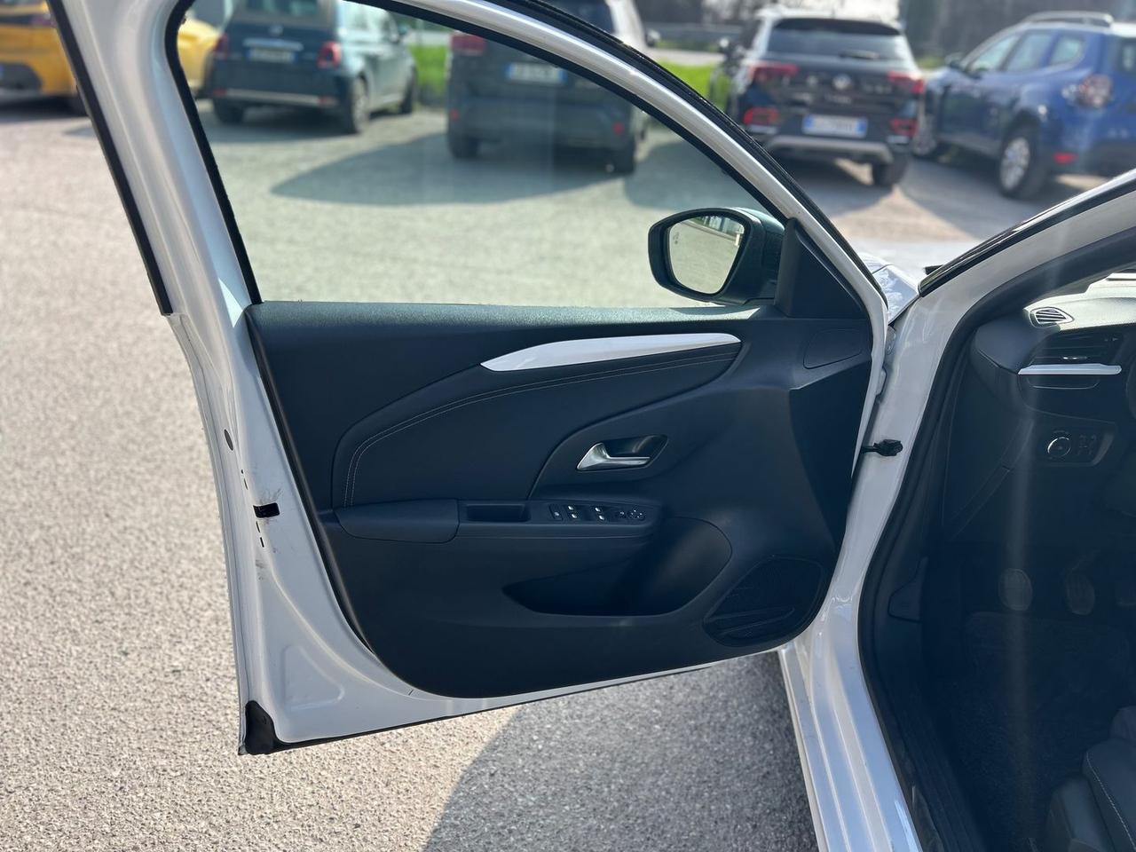 Opel Corsa Edition 1.2 Direct Injection Turb #9783