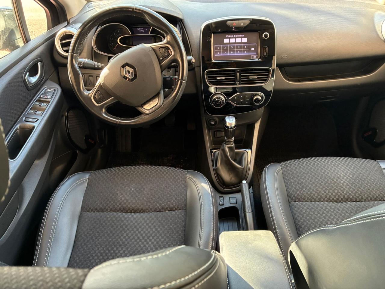 Renault Clio S.W.1.5dCi110CV perfetta navi retro-18