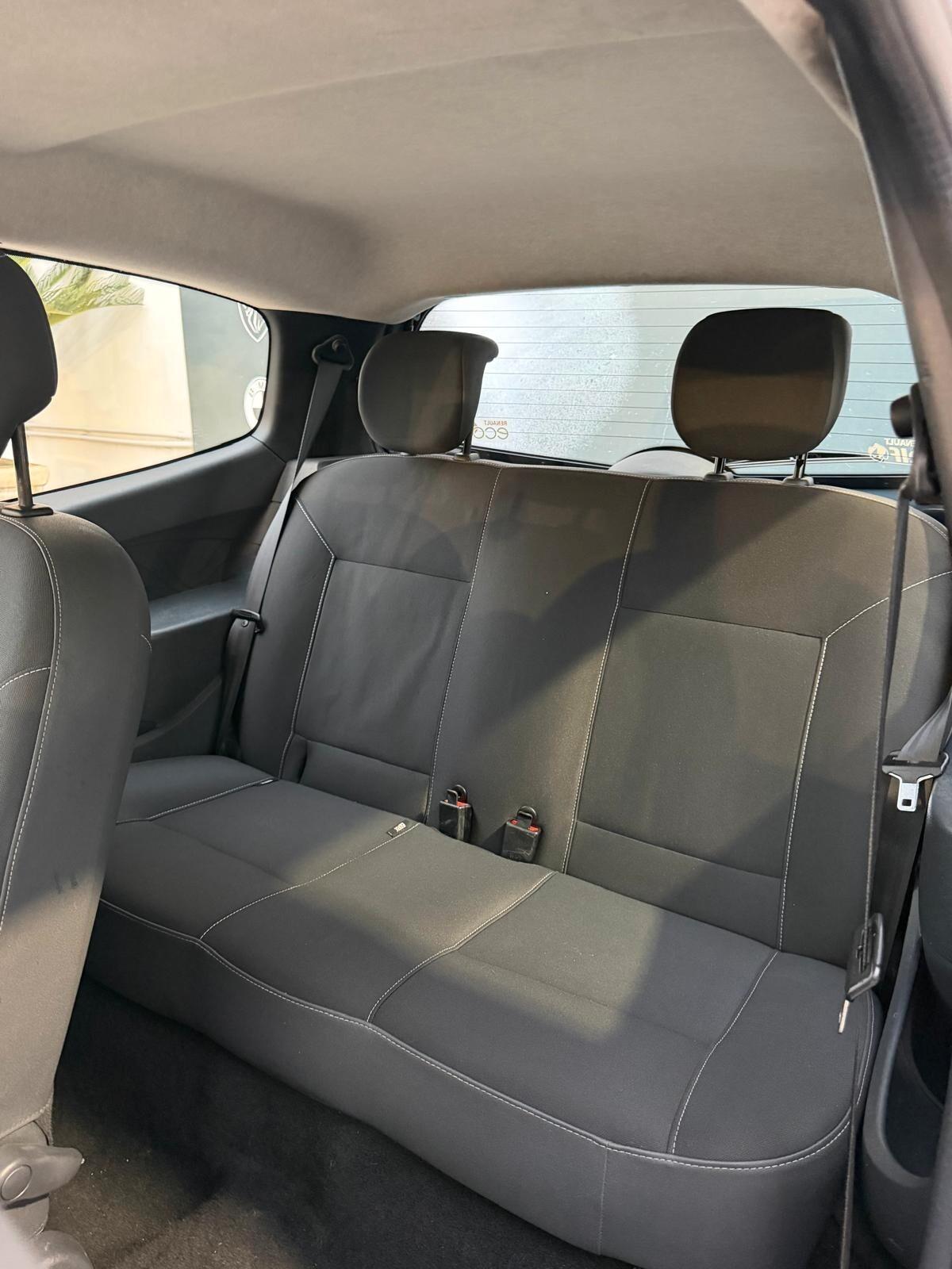 Renault Twingo 1.2 16V LEV Yahoo!