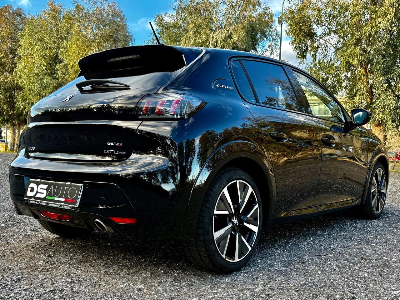 PEUGEOT 208 BLUEHDI 100 CV GT LINE