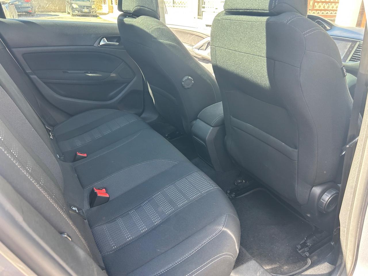 Peugeot 308 BlueHDi 120 S&S Allure