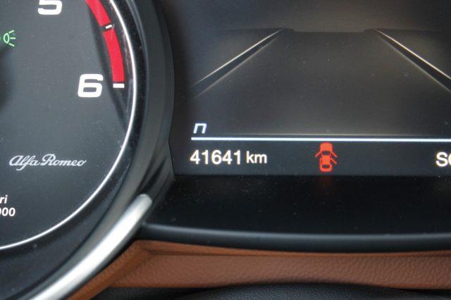 ALFA ROMEO Giulia 2.2Turbodiesel 210 CV AT8 AWD Q4 Veloce PELLE