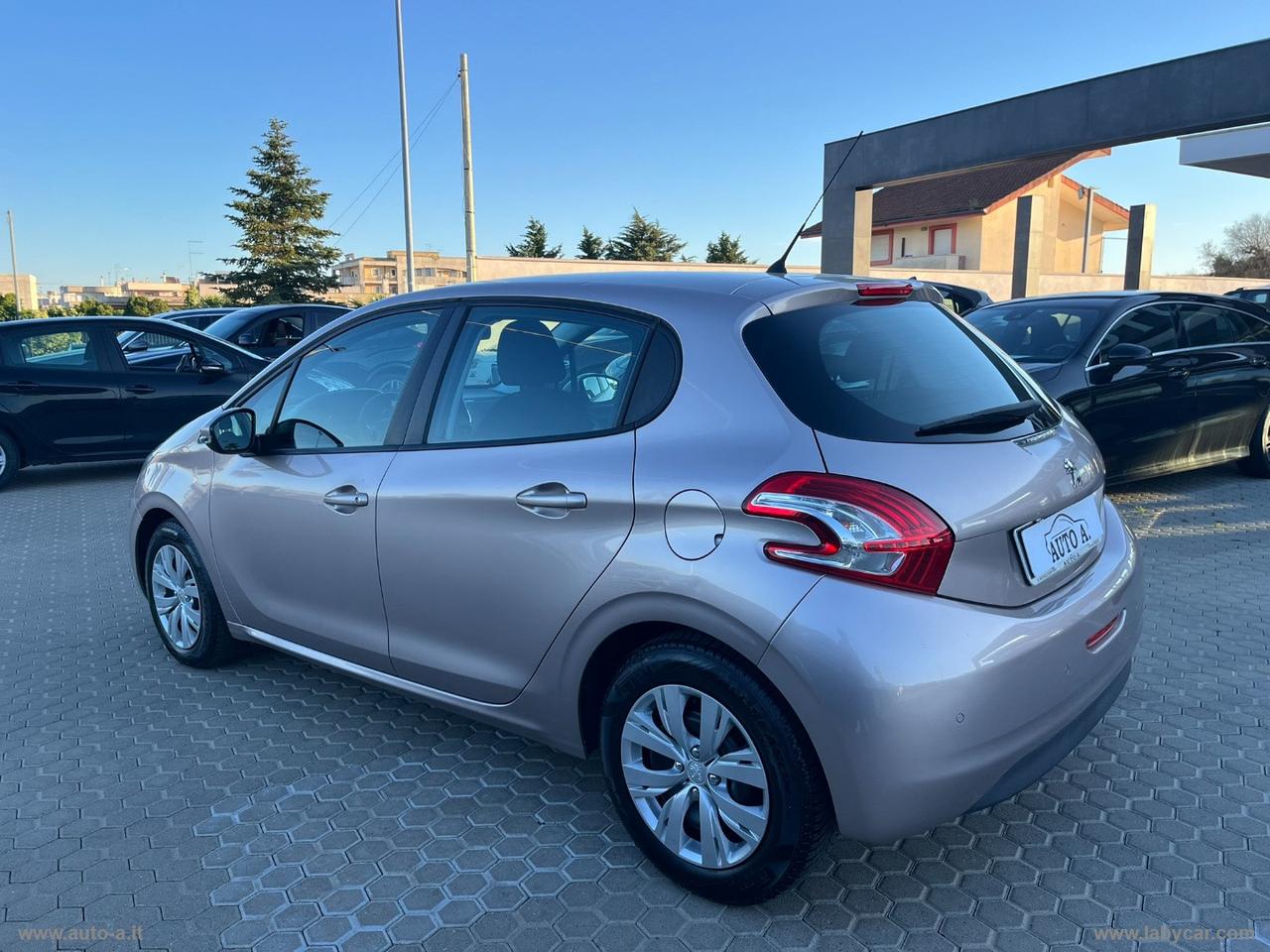 PEUGEOT 208 1.4 HDi 68 CV 5p. Active