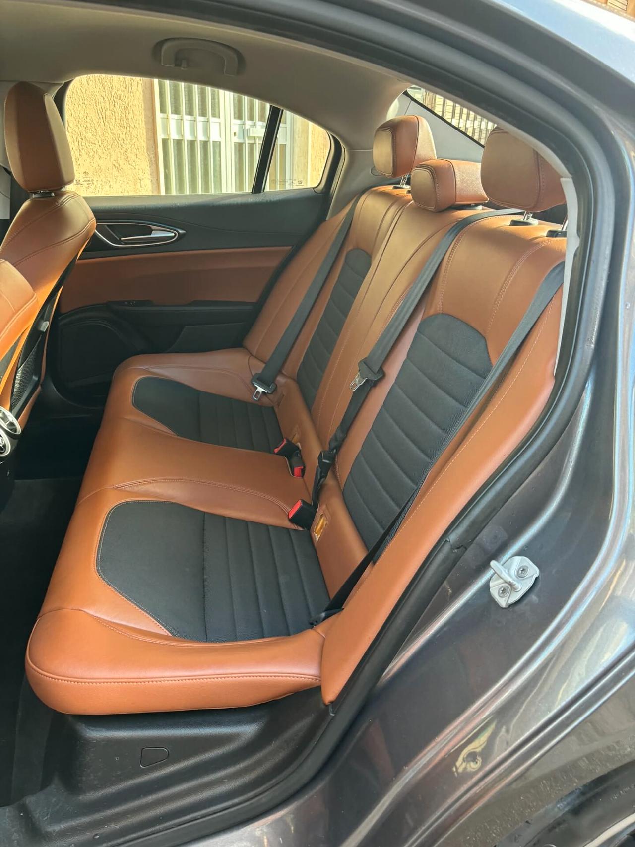 Alfa Romeo Giulia 2.2 Turbodiesel 150 CV AT8 Super