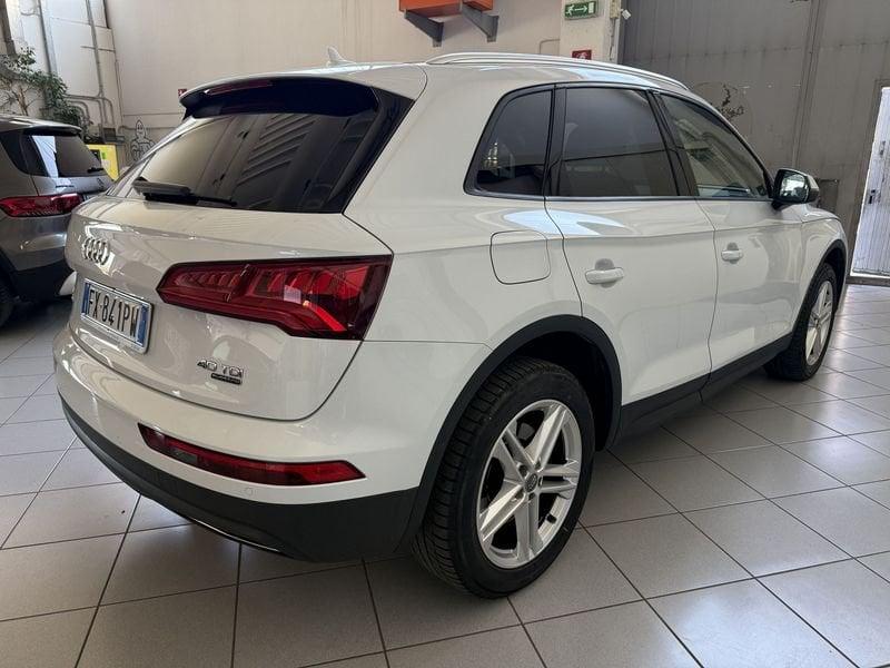 Audi Q5 2.0 TDI 190 CV quattro S tronic Business