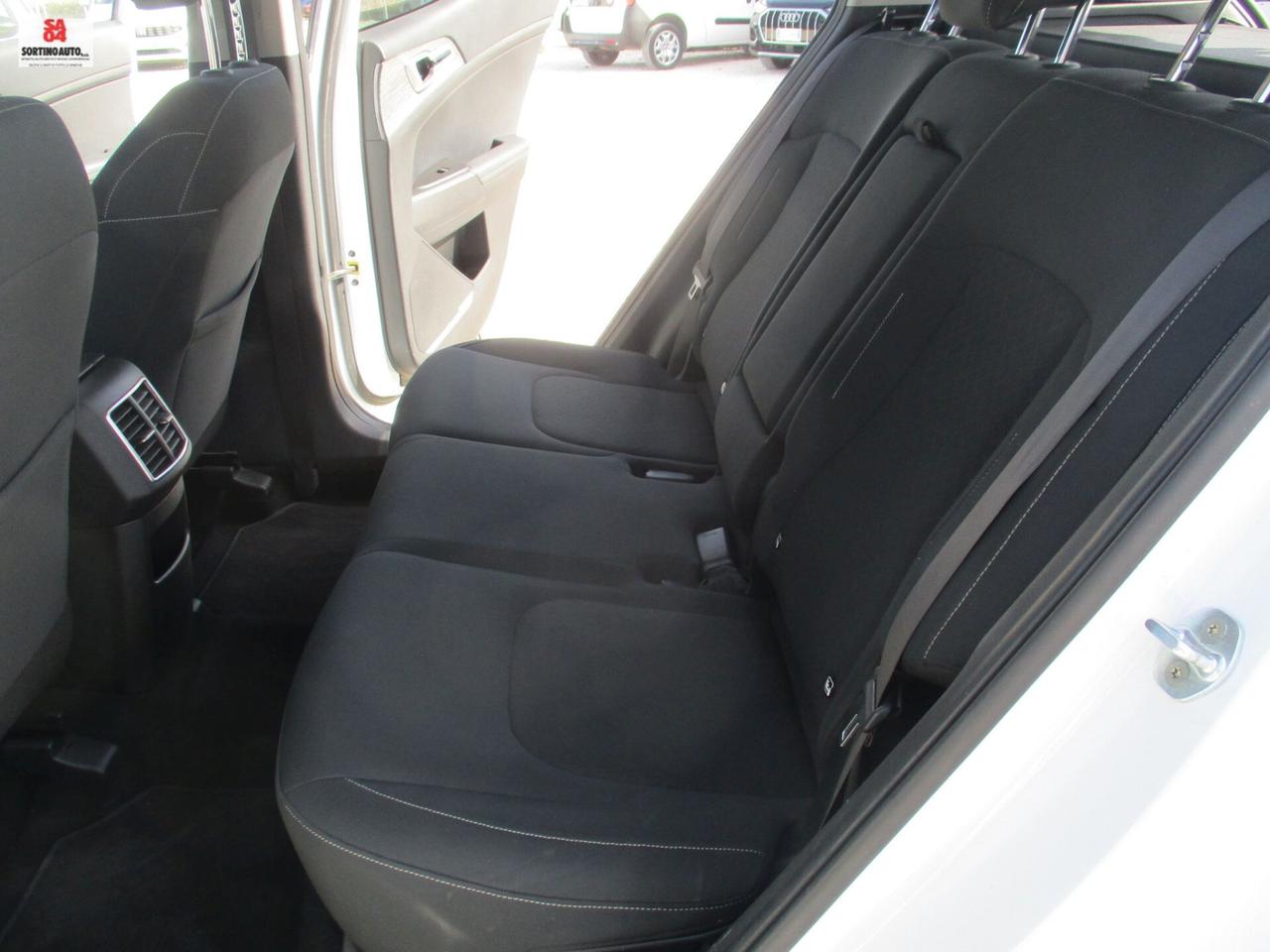 Kia Sportage 1.6 CRDi MHEV DCT Business 2WD 136cv 2/2023 KM95000 NAVI