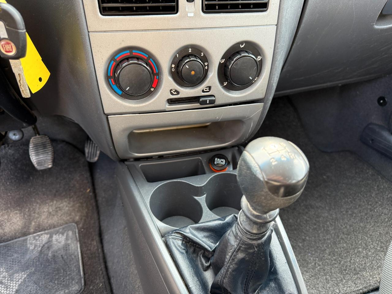 FIAT STRADA ADVENTURE 2014 1.3 MJT 95 CV 4 POSTI