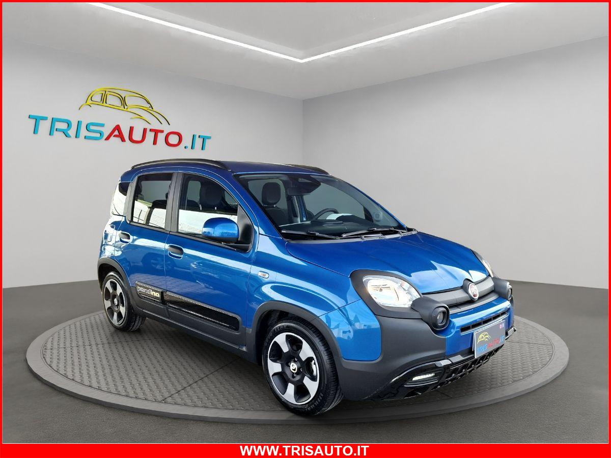 FIAT Panda 1.0 Hybrid Pandina NEOPATENTATI