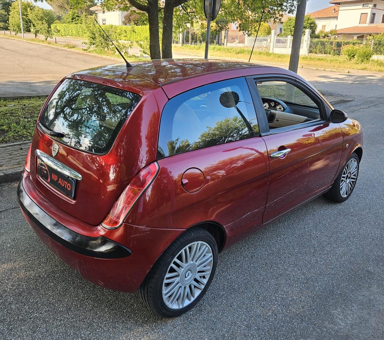 Lancia Ypsilon 1.3 Multijet NEOPATENTATI