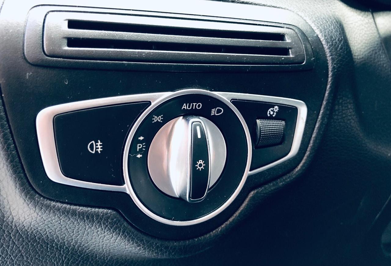 Mercedes-benz GLC 220 d 4Matic Sport TETTO -PEDANE