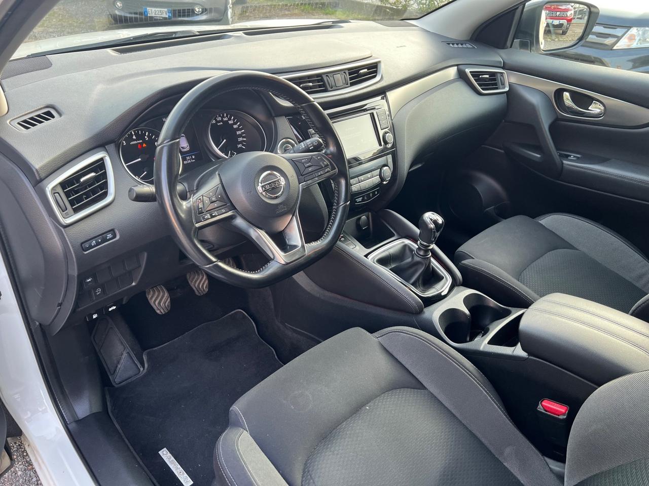 Nissan Qashqai 1.3 DIG-T 140 CV N-Connecta*NAVI*TETTO