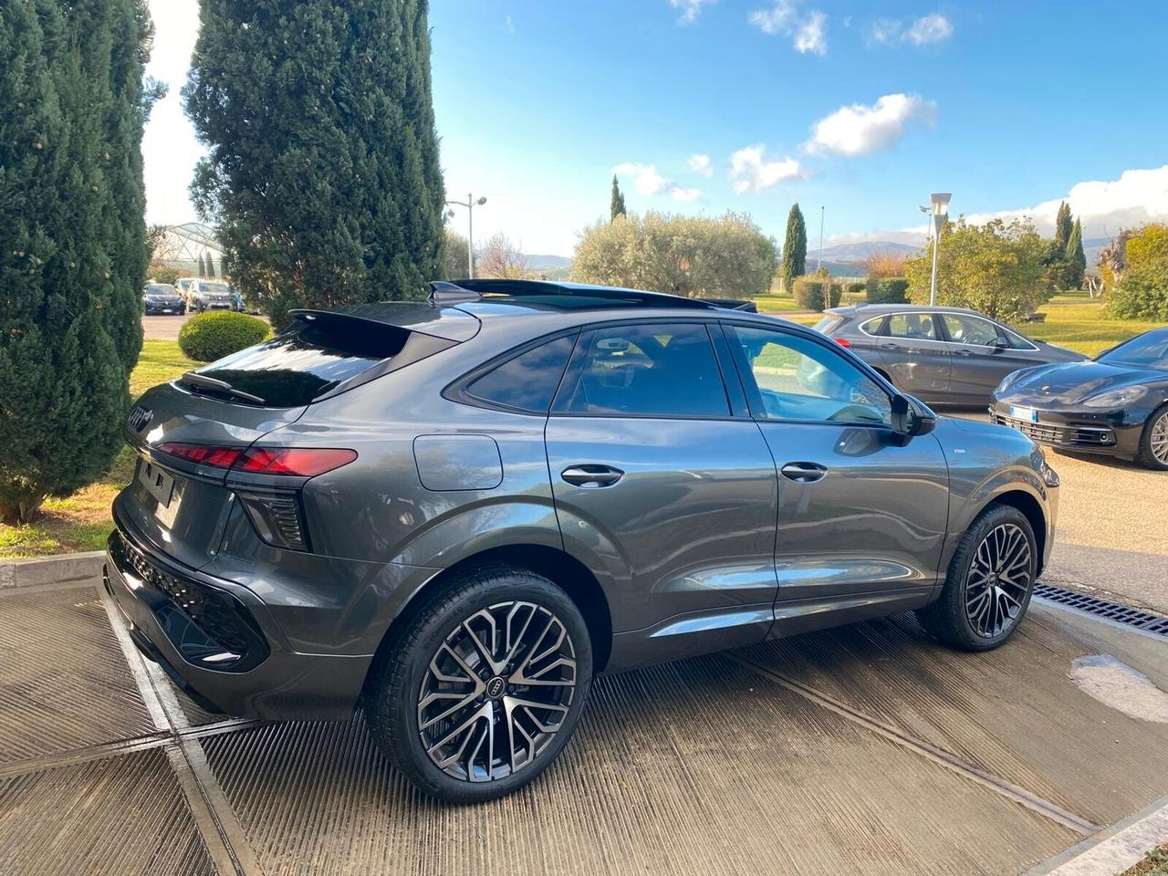 Audi Q3 SPB TDI S tronic line edition 110 kW